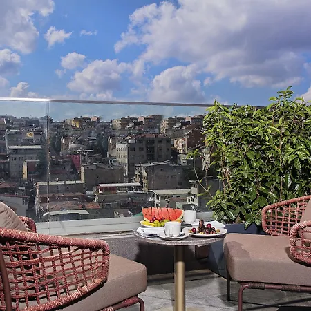 Naz Taksim - Special Category Istanbul