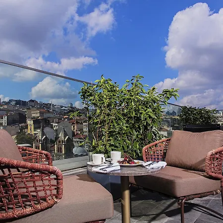 Hotel Naz Taksim - Special Category 4*