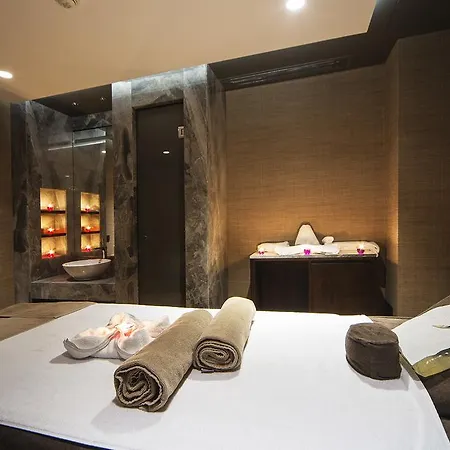 Naz Taksim - Special Category Hotel