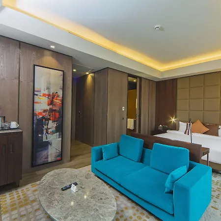 Naz Taksim - Special Category 4*